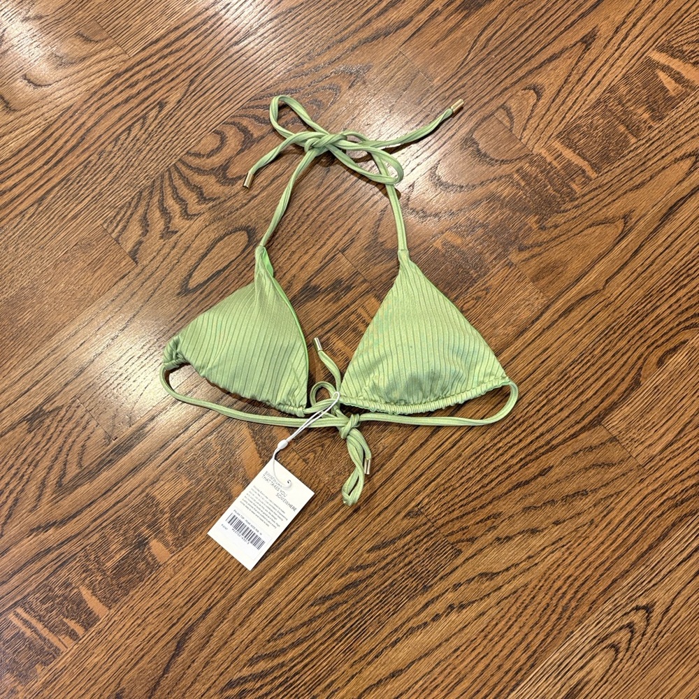 Monday Swimwear NWT Palma wide rib Triangle Bikini Top, pear Green, M